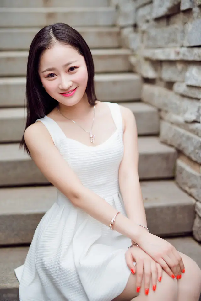 克孜勒苏柯尔克孜温州私人伴游商务伴游乔妹的联系方式！